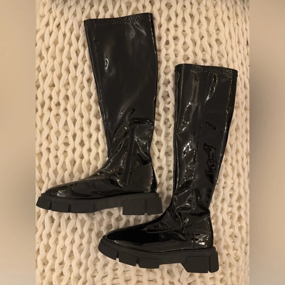 Zara Black Flat Faux Patent Stretch Knee High Boots Women’s Size 9.5 Men’s 8